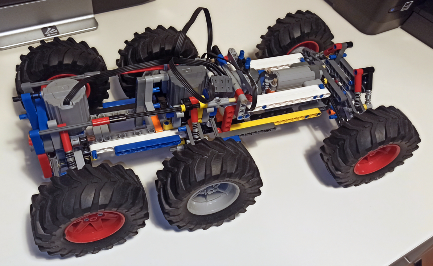 Lego Technic 6x6 Tatra Trial Truck