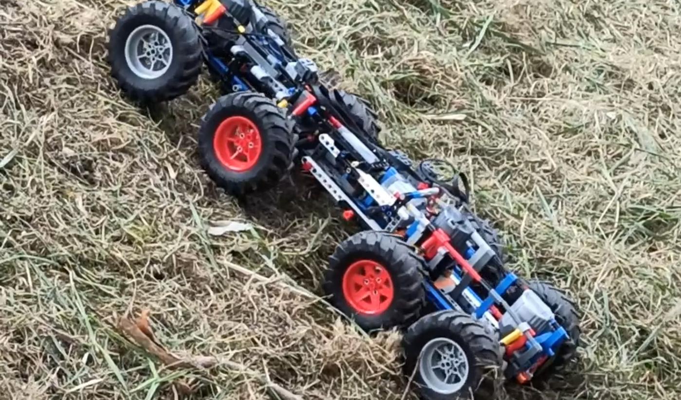 Lego Technic MOC 8x8 Tatra Trial Truck